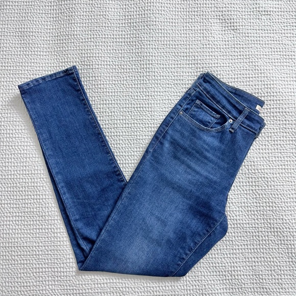 Levi's Jeans Levis 28 Classic Mid Rise Skinny Blue Jeans Poshmark